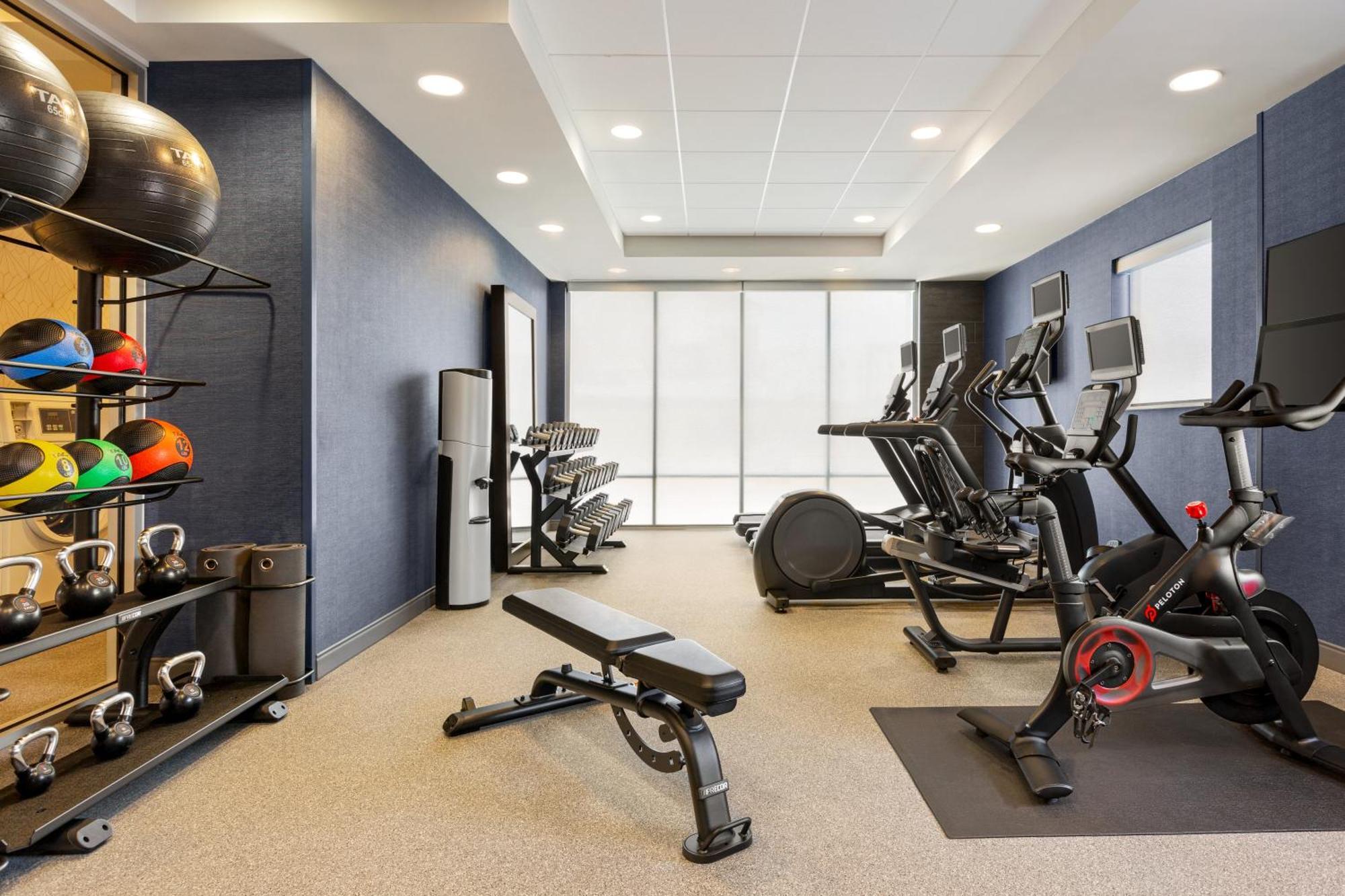Home2 Suites By Hilton York Exteriör bild